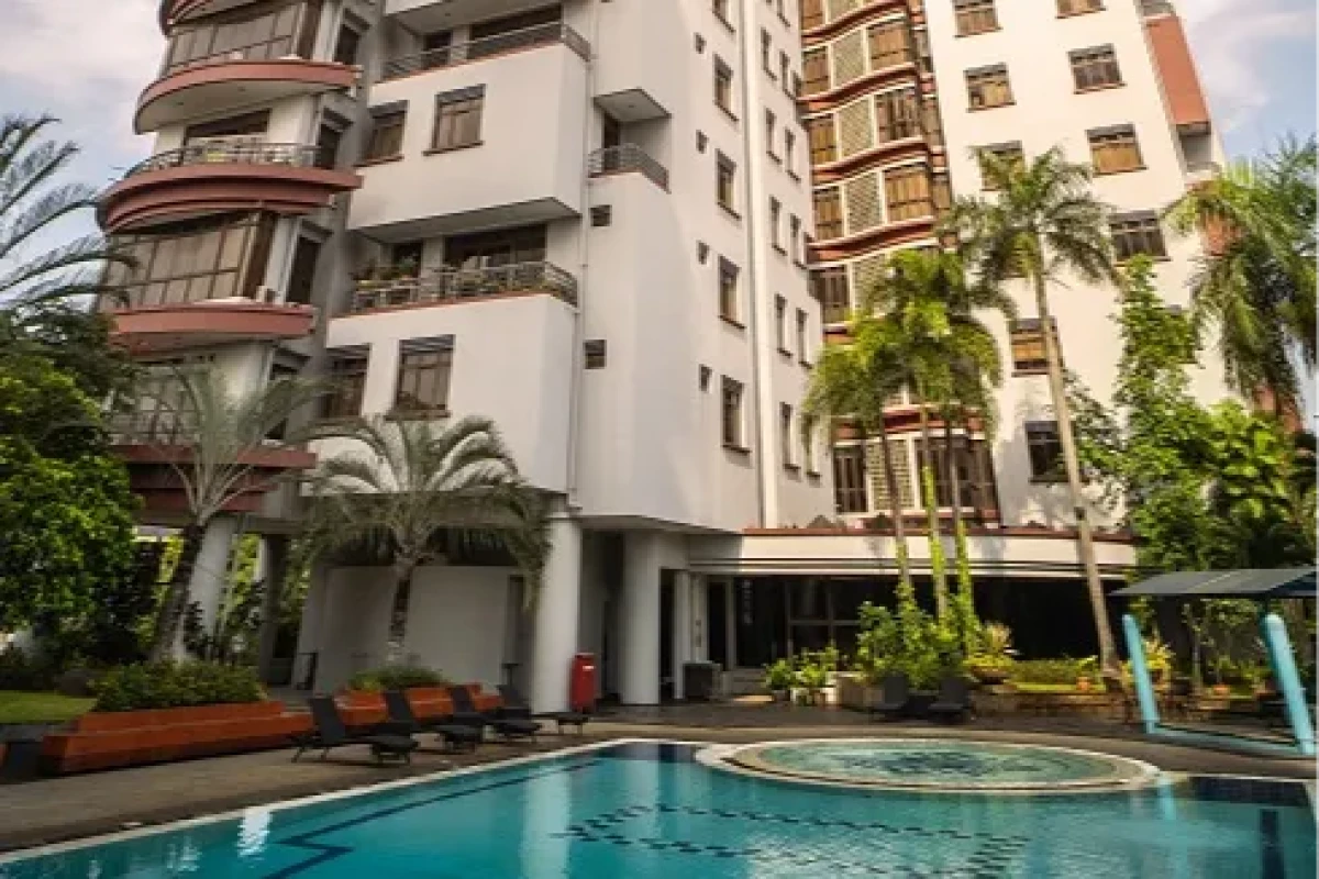 midtown and midtown residences