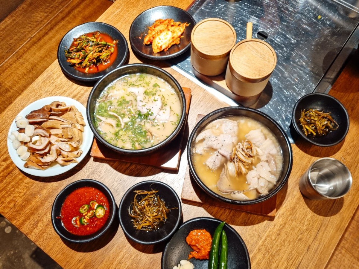 um yong baek reservation